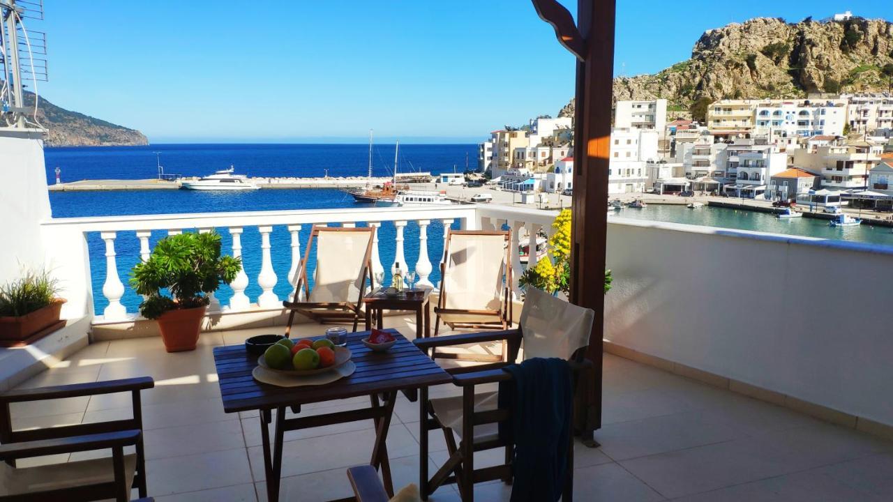 Mimis & Connie 2 Lägenhet Karpathos Exteriör bild